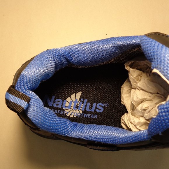 Nautilus Size 6.5 Wide AVENGER N2161 Black New Women's Safety Toe Work Shoes - Picture 13 of 15